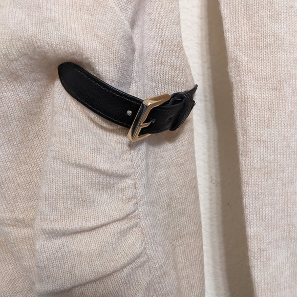 Soft Surroundings Luxe Cashmere Crossover Wrap Sweater Size Small Oatmeal EUC - Picture 3 of 6